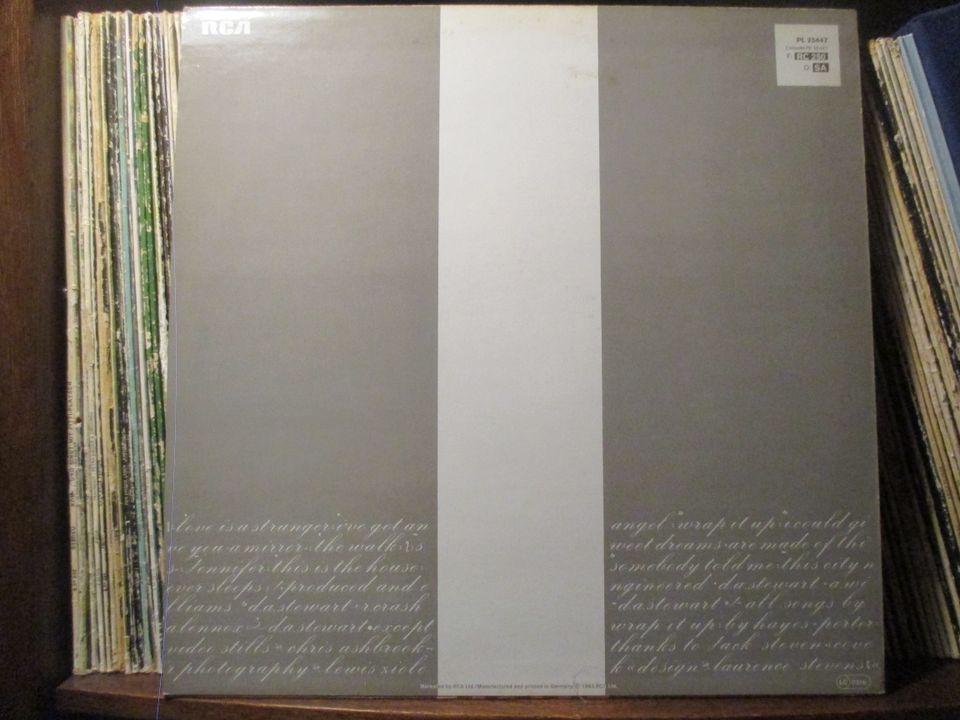 (71)  LP Eurythmics "Sweet Dreams" (1983) RCA Victor PL 25447 in Bad Bramstedt