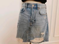 Jeansrock H&M Denim Rock M 38 hellblau blau High Waist Destroyed Niedersachsen - Oldenburg Vorschau