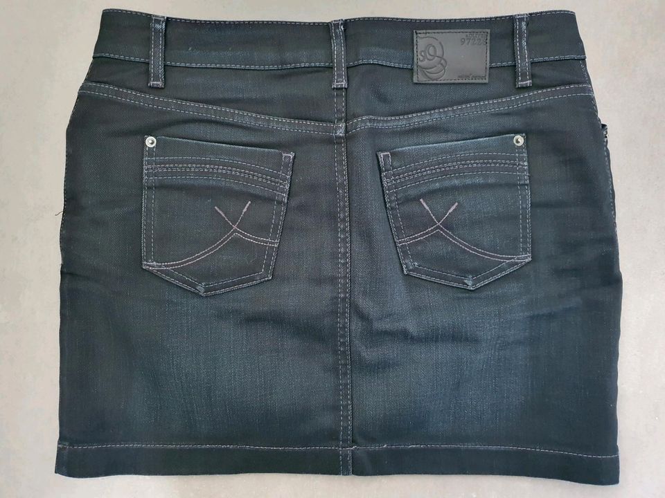 S.Oliver Jeans Rock Gr.38 Blau. Damenrock in Ginsweiler