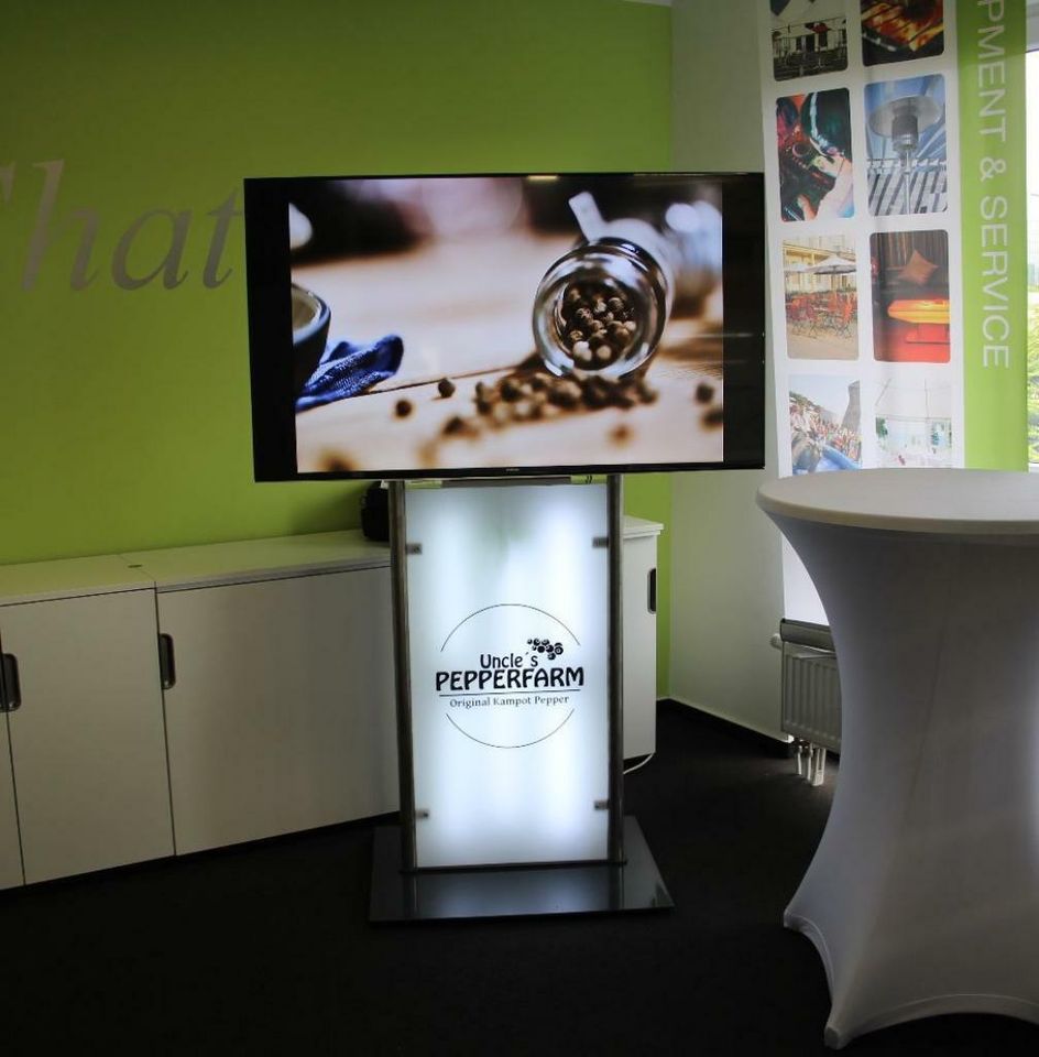 TV Station mit 55-Zoll LED-TV für Messe und Event mieten OWL in Augustdorf