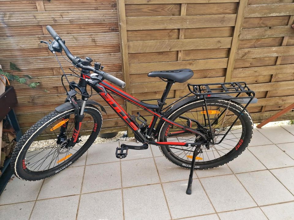 Fahrrad Trekking Bike 27.5 Zoll 21 Gang Racer Bulls in Kumhausen