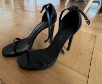 Yves Saint Laurent Paris Luxus Jane Sandaletten 36 Sandal Pumps Leipzig - Leipzig, Zentrum-Nord Vorschau