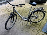 Gebrauchtes Damenrad (Reifen porös) Nordrhein-Westfalen - Neukirchen-Vluyn Vorschau