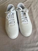 Weiße Damen Sneaker von Puma Gr. 40,5 - UK 7 Niedersachsen - Melle Vorschau
