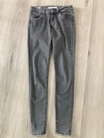 Pepe Jeans Pixie Mid Waist Damen Skinny Wiser wash 26/32 Nordrhein-Westfalen - Fröndenberg (Ruhr) Vorschau