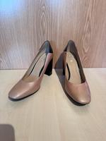 Pumps Geox beige / schwarz Gr. 37 Bayern - Weißenburg in Bayern Vorschau
