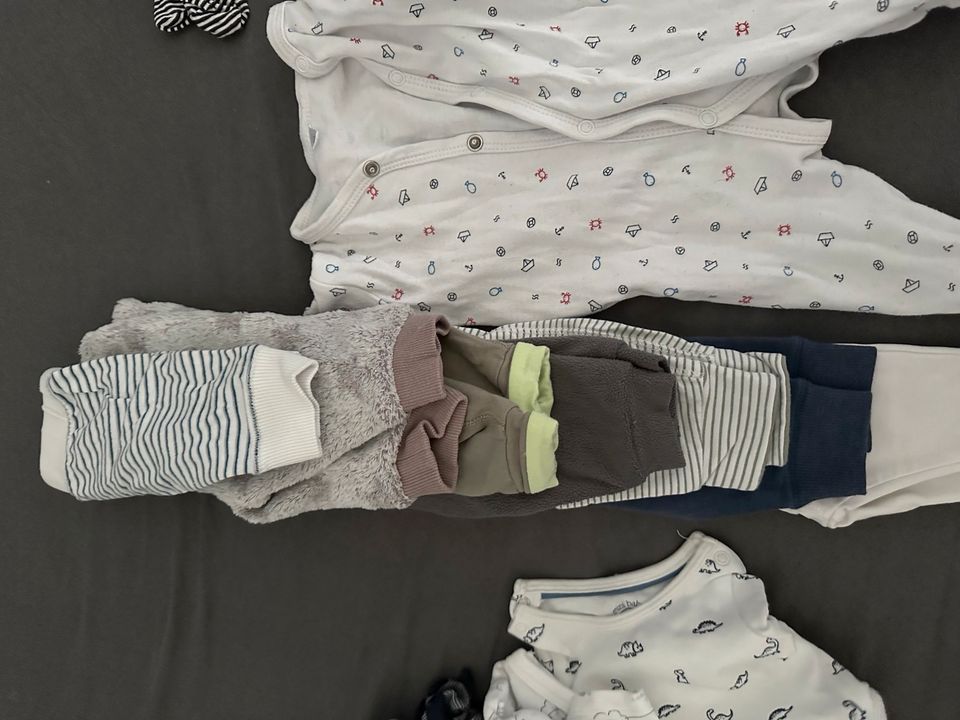Baby Kleidung Größe 50 in Berlin