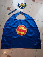 Superman/-woman-Kostüm 3-teilig (4-6 J.) Baden-Württemberg - Schramberg Vorschau
