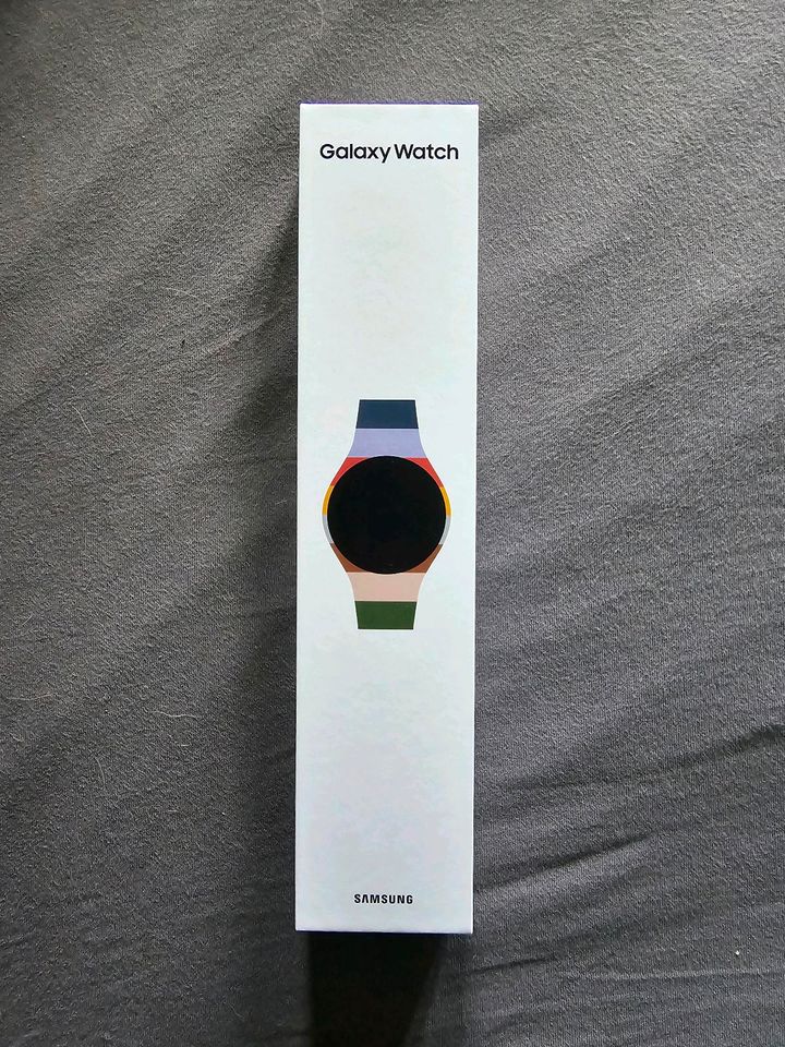 Samsung Galaxy Watch 6 Classic 47mm Neu & OVP in Esslingen