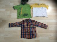 1 Hemd, 2 T-Shirt, Gr. 104/110, Kita, Spielplatz, Spongebob Schleswig-Holstein - Lübeck Vorschau