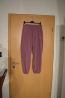 Moderne Sweat-Jogger lila von Nike 36 Thüringen - Ellrich Vorschau