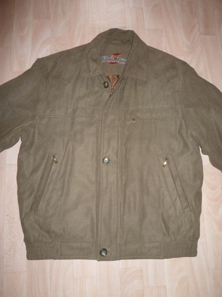 Jacke / Winterjacke / Blouson grün, Gr. 52 / XL in Nördlingen