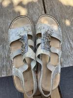 Sandalen Rieker Gr. 38 Nordrhein-Westfalen - Hilden Vorschau