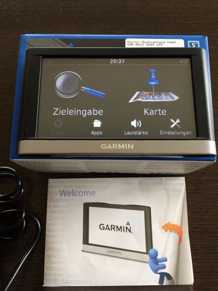 Garmin nüvi® 2597LMT guter gebrauchter Zustand in Lauchringen