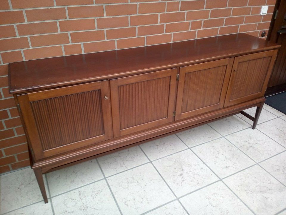 Mahagoni-Sideboard in Eystrup