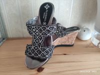 Sandalen, Keilabsatz, Schuhe, Neu, Gr.36, Pantoletten, Leder Hannover - Ricklingen Vorschau