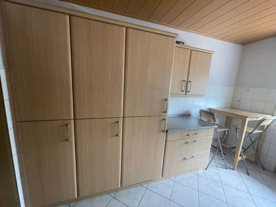 Küche mit Neff Geräte zu verschenken in Bergheim