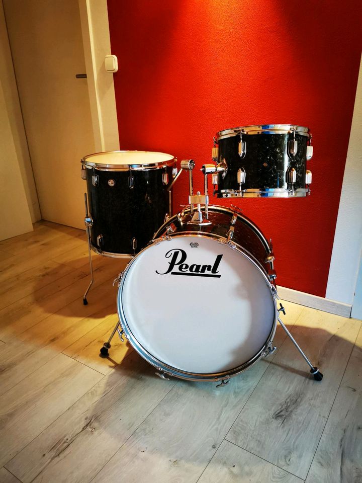 Restauriertes Pearl Vintage Schlagzeug Kesselset in Altenkunstadt