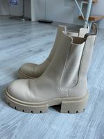 Stiefel beige/creme Niedersachsen - Sehnde Vorschau
