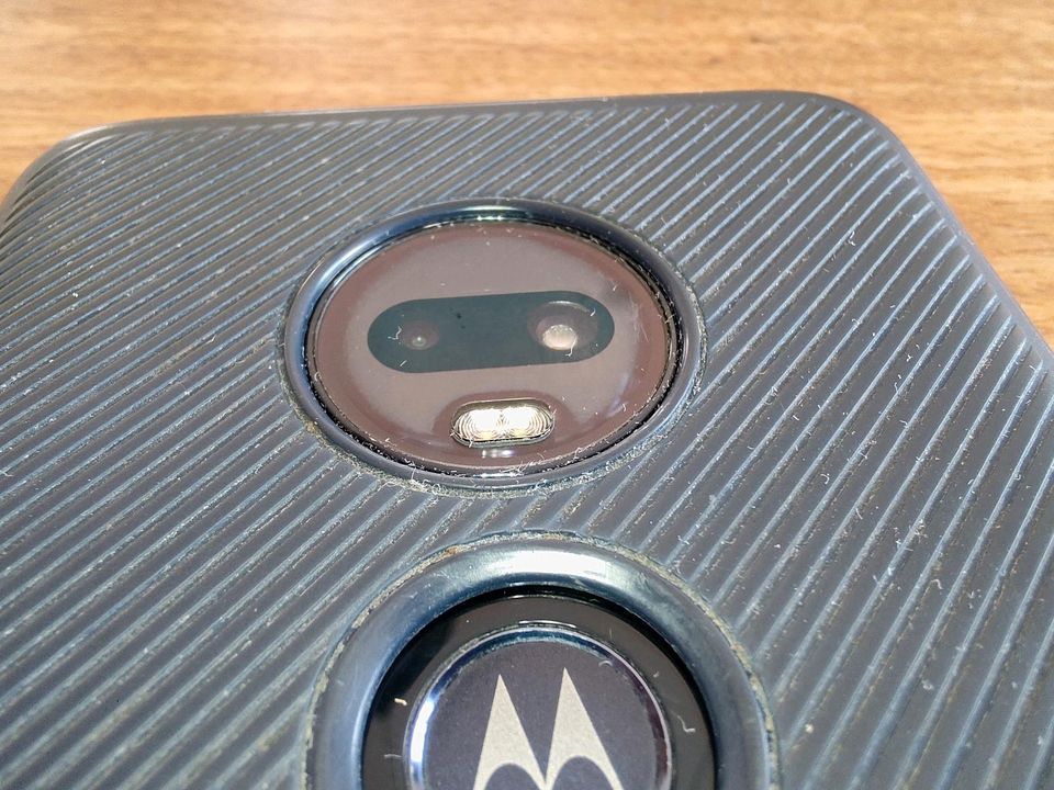 Motorola Moto G7 Plus -  deep Indigo. in Hannover