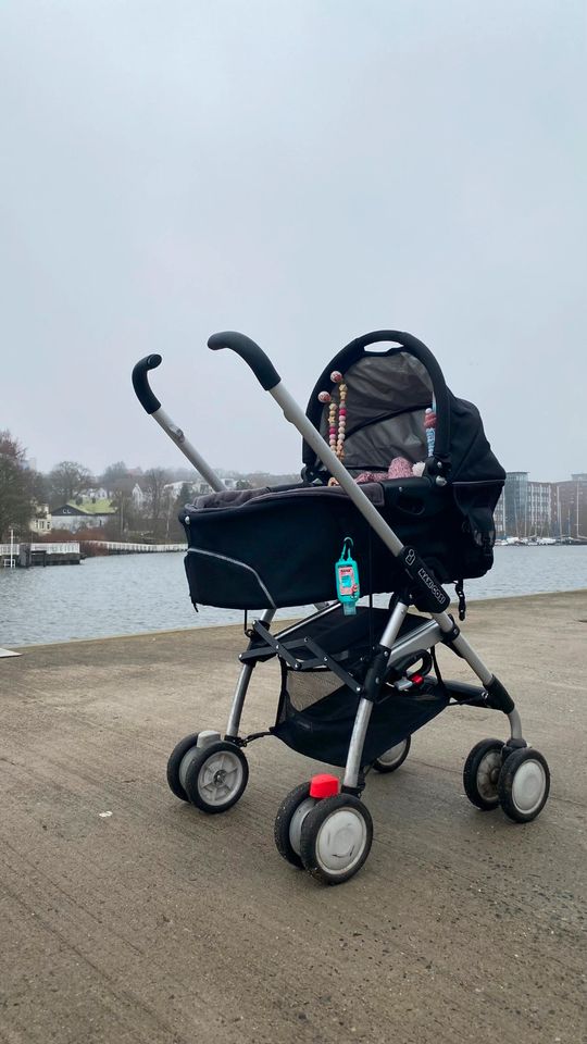 Original Maxi Cosi Kinderwagen (Babywanne+Babysafe) in Kiel