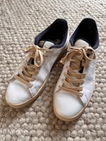 Puma sneaker Turnschuhe weiß blau 45 Clyde Hessen - Seligenstadt Vorschau