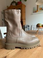 H&M Stiefelten Boots Chelsea - grau-beige - Gr. 42 Harburg - Hamburg Neuenfelde Vorschau
