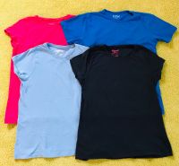 Vier T-Shirts, Pepperts und 1x YFK, 146/152 Wurster Nordseeküste - Dorum Vorschau