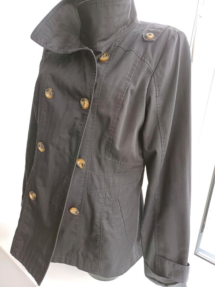 Trenchcoat Gr. L Übergangsjacke in Damme