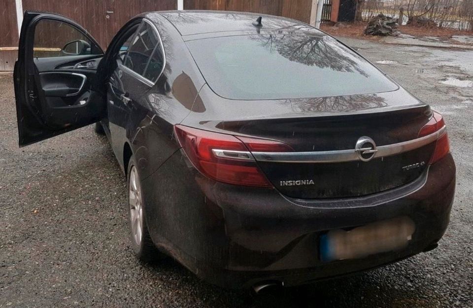 Opel Insignia 2.0 4x4 Turbo braun Vollleder in Plauen