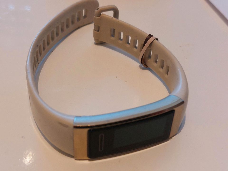 Huawei Band 3 Pro Fitnesstracker in OVP, beige, GPS, in Riol