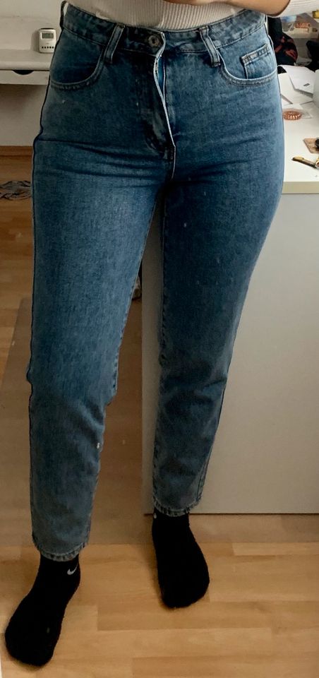 NEUE Jeans (38) mit geradem Beinschnitt, hohe Taille, SHEIN in Ditzingen