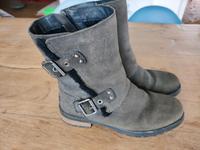 Lederstiefel von UGG Bikerboots gefüttert Gr. 39 Bayern - Icking Vorschau