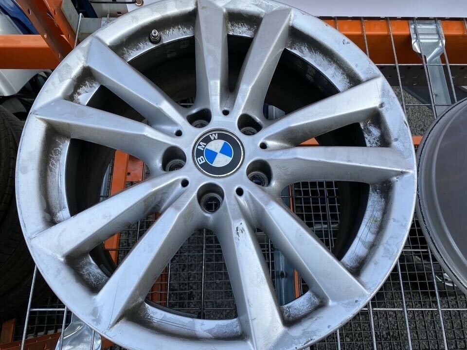 BMW X 5 F15 Alufelgen 8,5x18 Et 46 BMW 68696099/ 6853952 in Öhringen