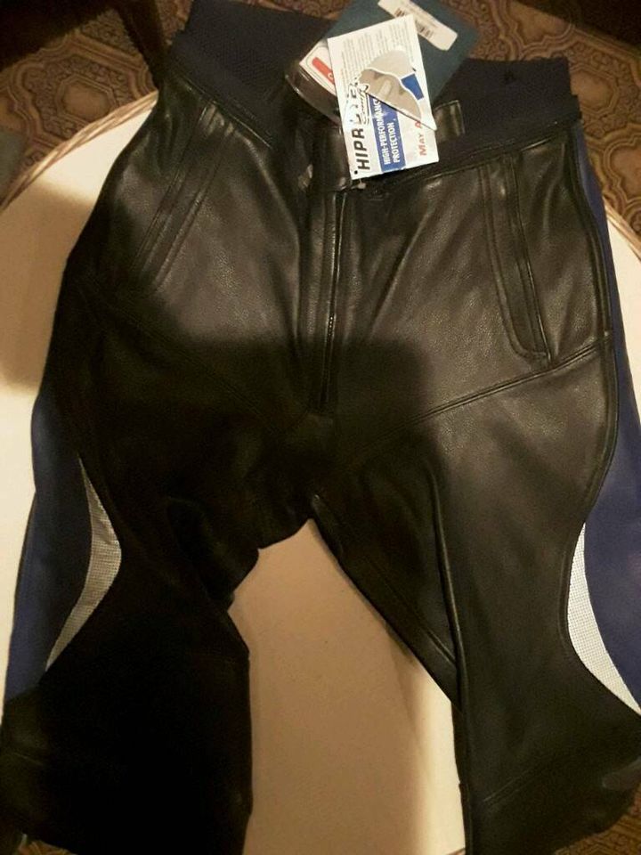 Damen Lederhose zum Motorrad fahren Größe 42 in Hagen