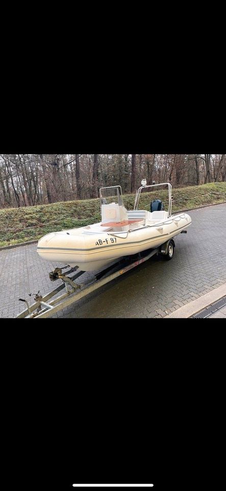 Festrumpfschlauchboot  Zodiak 600 150ps Evenrude in Bad Salzuflen