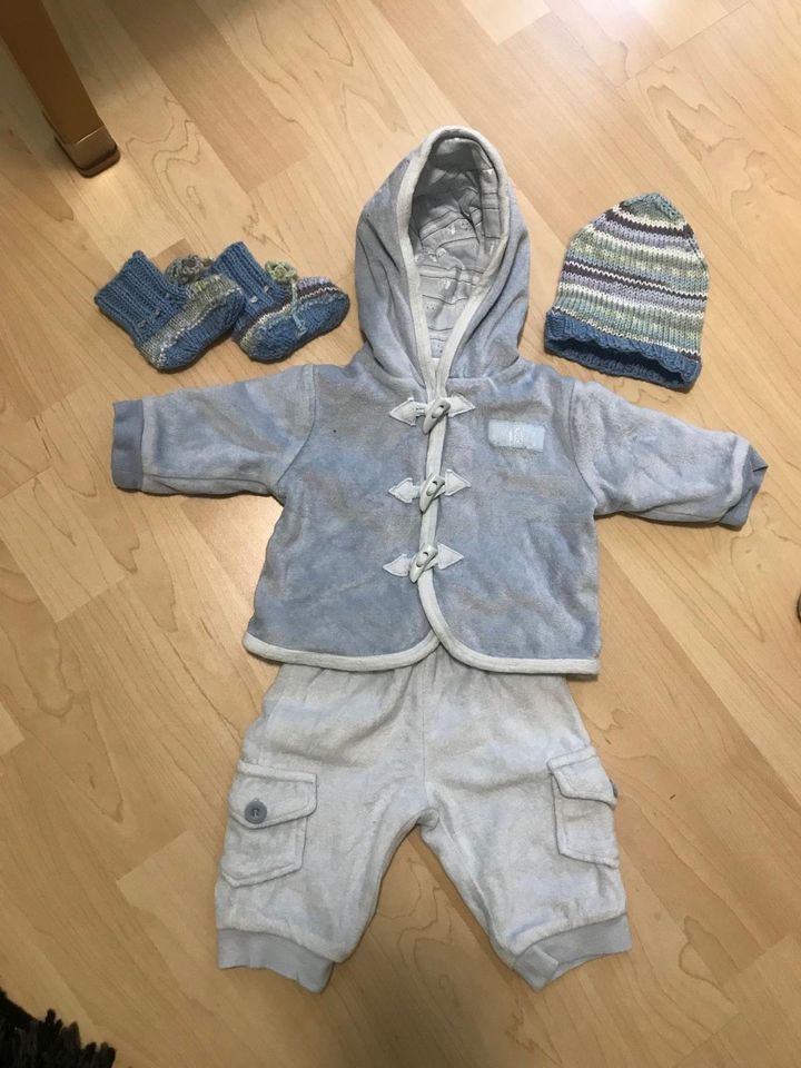 Baby Kleiderpaket unisex Gr. 50/56 - 99 Teile in Altdorf bei Nürnberg