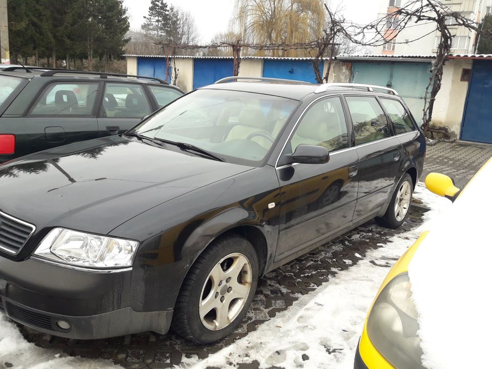 Ich zerlege das Auto Audi A6 C5 2.5TDI Automatikgetriebe Ez 2000 in Woerth an der Donau