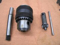 Bohrfutter mit MK 2 Kegel.DDR Produktion.Preis ist mit Versand. Rheinland-Pfalz - Gimbweiler Vorschau