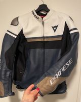 Dainese Rapida Lederjacke Motorrad Größe 42 inkl. Protektor Düsseldorf - Friedrichstadt Vorschau