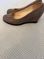 Schuhe beige Hoch Keilabsatz Berlin - Borsigwalde Vorschau