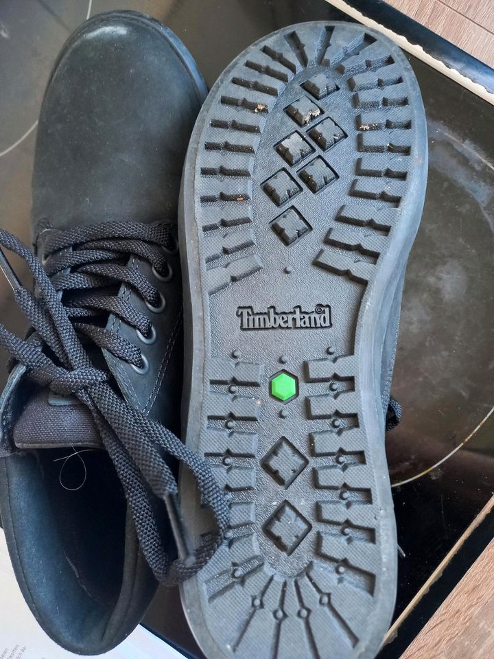 Neuwertige Timberland in Berlin