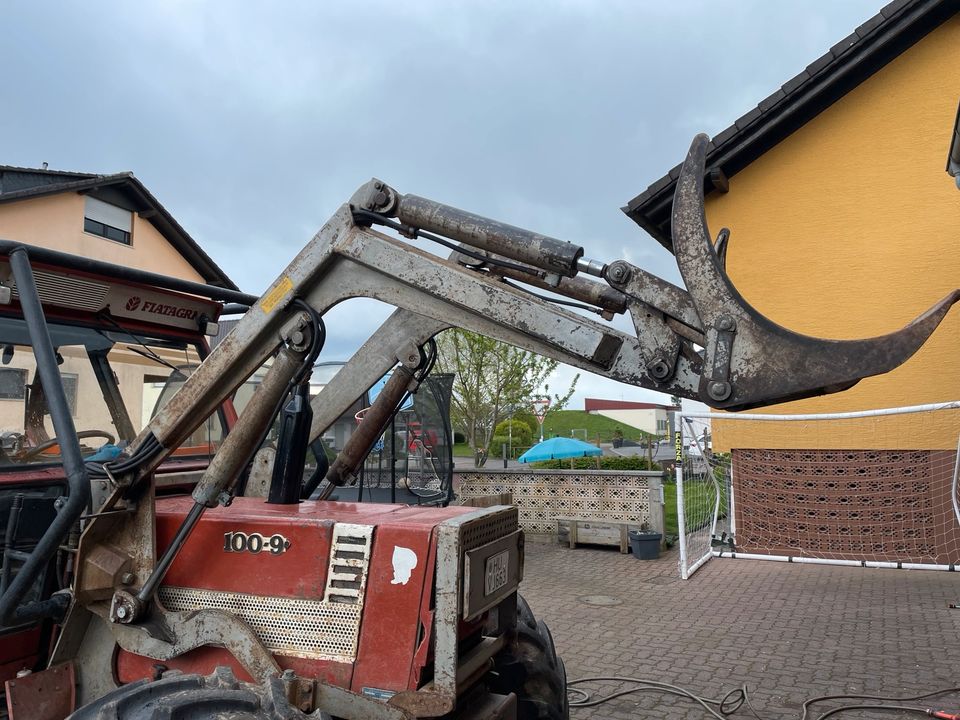 Traktor Forst in Wächtersbach