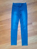 Jeans Leggings von H&M stretch dünn Gr. 158 blau neuwertig Nordrhein-Westfalen - Solingen Vorschau