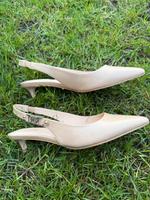 Damen Pumps von Guess Nordrhein-Westfalen - Brühl Vorschau