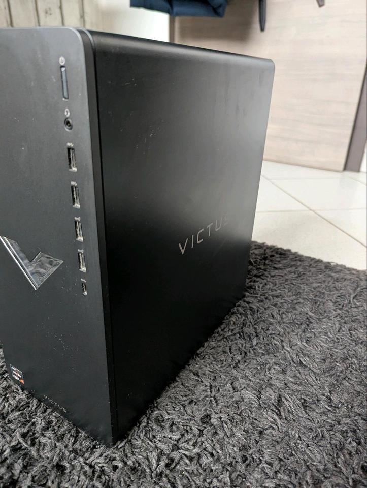 HP Victus 15L Gaming Desktop in Dillenburg