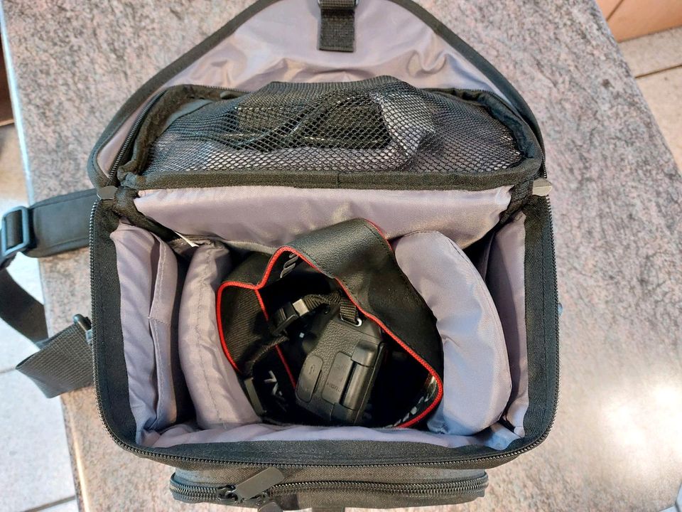 Canon EOS 700D Top mit Tasche wenig benutzt Topzustand in Rot am See