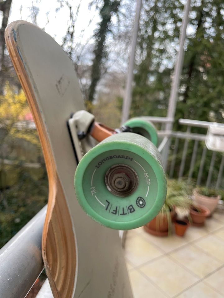 Longboard Globe 120 cm lang fürs Tanzen in München