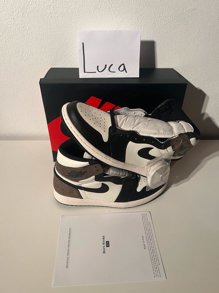 Sneaker Sammlung 43/44 Nike Air Jordan,Yeezy,Dunks etc in Wallmerod