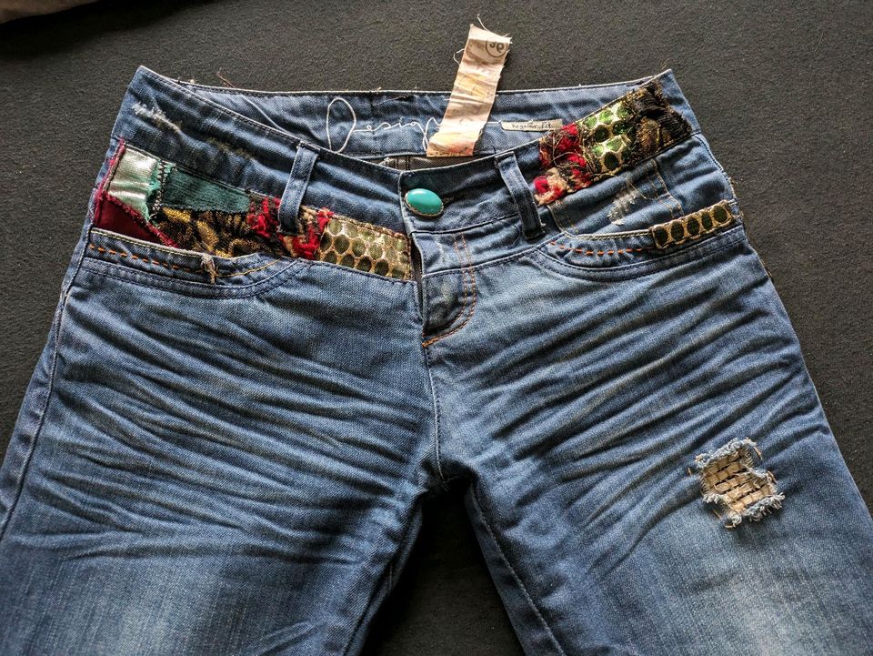 Desigual Jeans in Bernhardswald